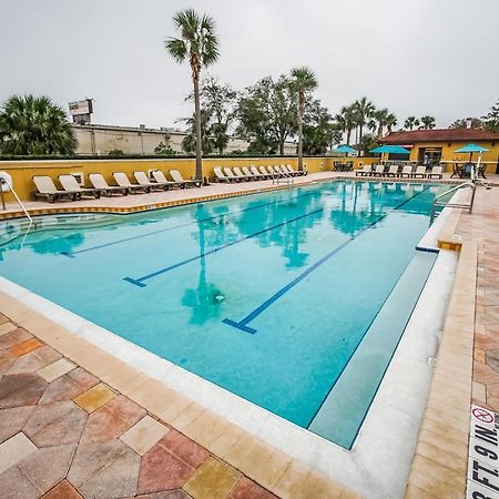 Multi Resorts At Fantasy World Orlando Exterior photo