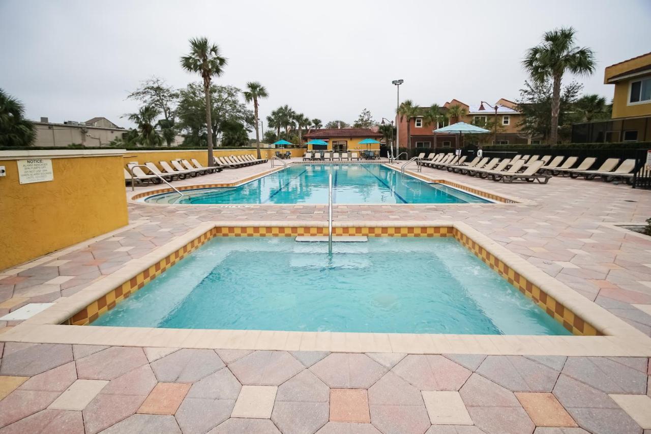Multi Resorts At Fantasy World Orlando Exterior photo